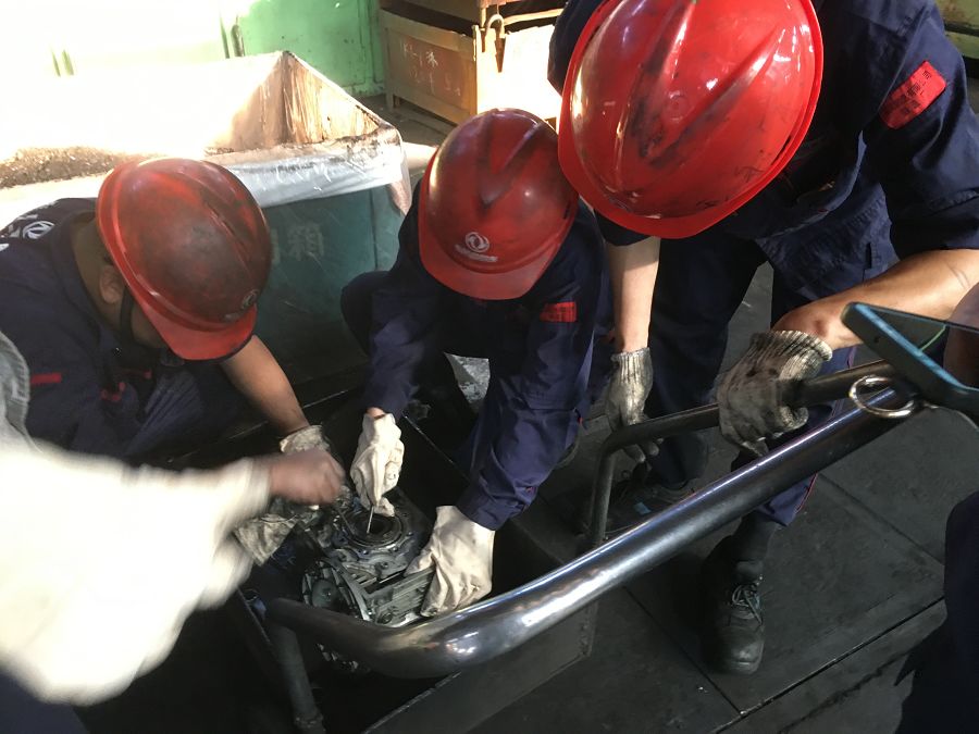 4#20MN更換減速機(jī).jpg 4#20MN更換減速機(jī).jpg